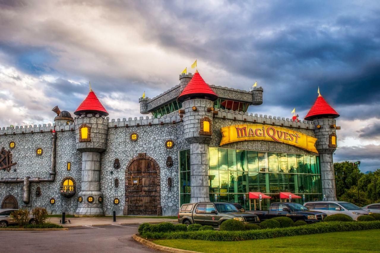 Bear Hugs Hotell Pigeon Forge Exteriör bild
